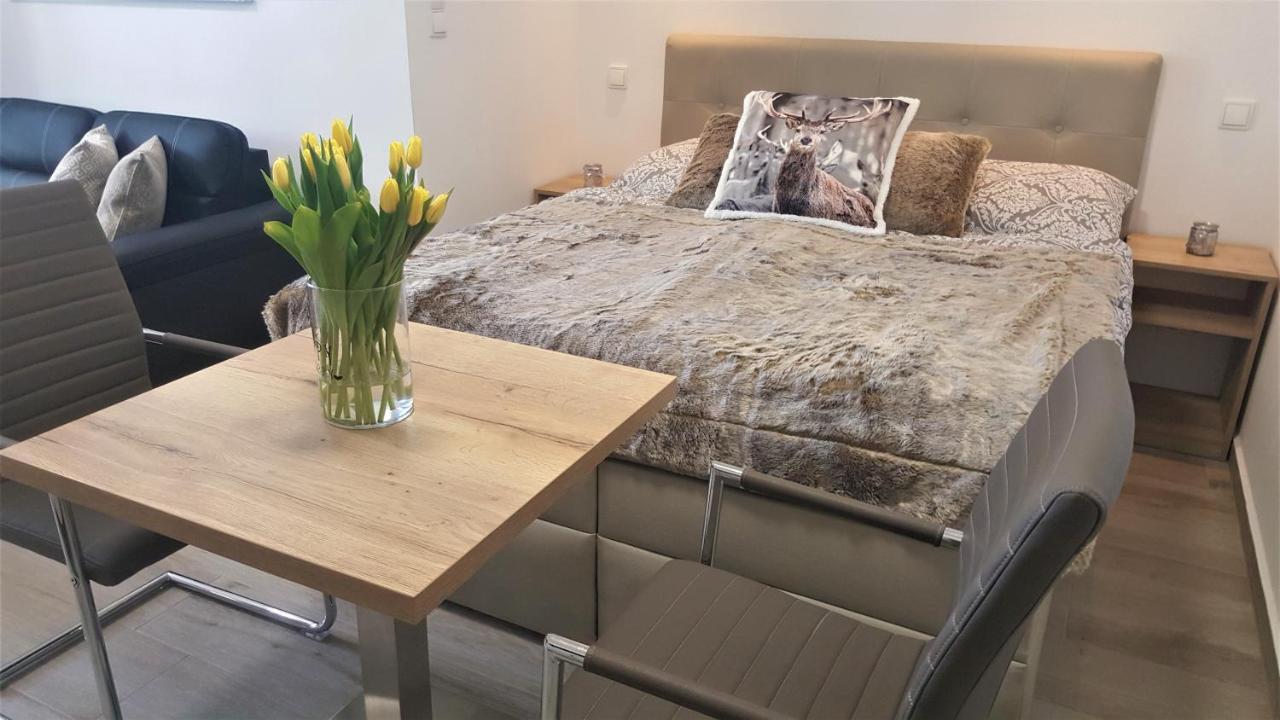 Strizov Village Romantic Apartments Near Cesky Krumlov (Adults Only) מראה חיצוני תמונה