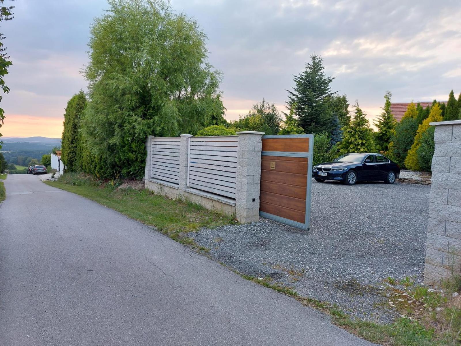 Strizov Village Romantic Apartments Near Cesky Krumlov (Adults Only) מראה חיצוני תמונה
